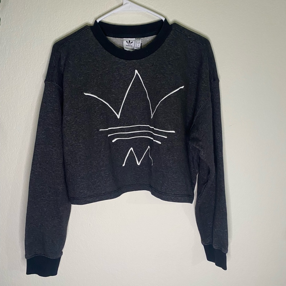 Adidas crop top ladies, small sweater with embroidered stitching